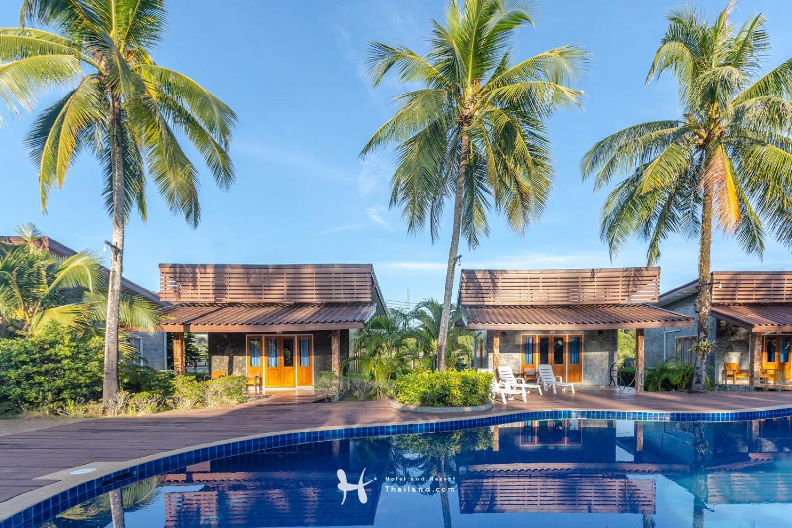 Seafar Resort Ko Kut Luaran gambar